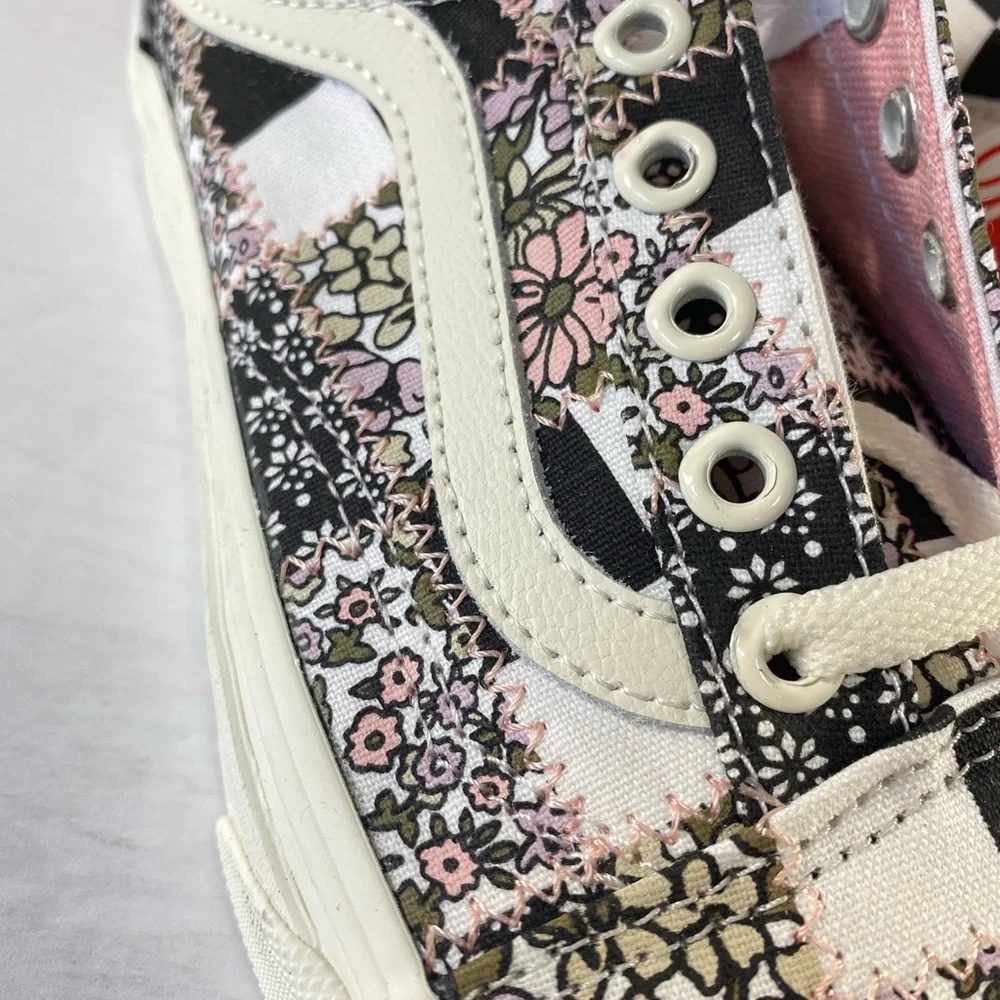 Vans Old Skool Patchwork Floral Marshmallow Sneakers - Picture 5 of 7